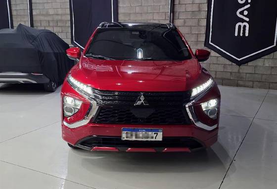 MITSUBISHI ECLIPSE CROSS 1.5 MIVEC TURBO GASOLINA HPE-S S-AWC CVT MITSUBISHI ECLIPSE CROSS 1.5 MIVEC TURBO GASOLINA HPE-S S-AWC CVT